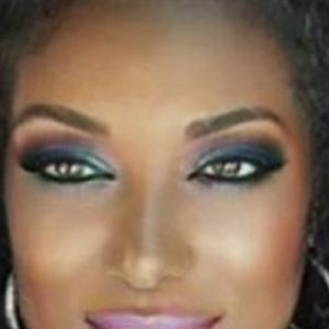 Meet your Posher, Coretta